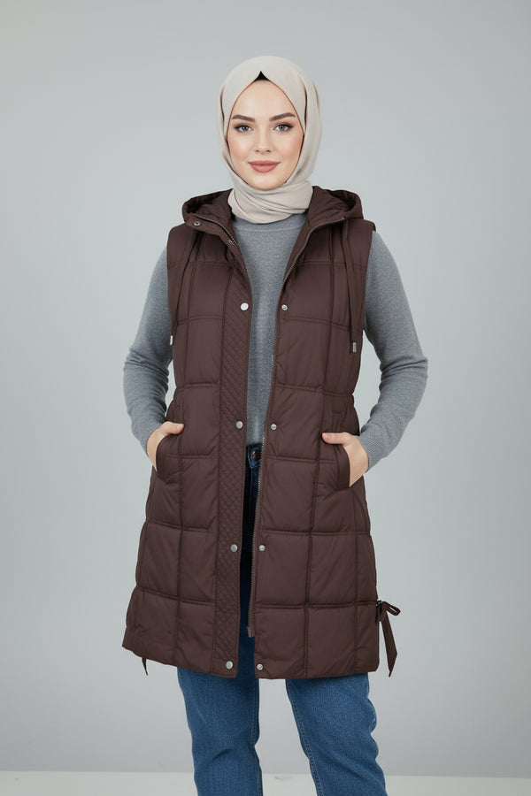 Women’s Plus-Size Long Quilted Hooded Vest – Cozy Winter Edition