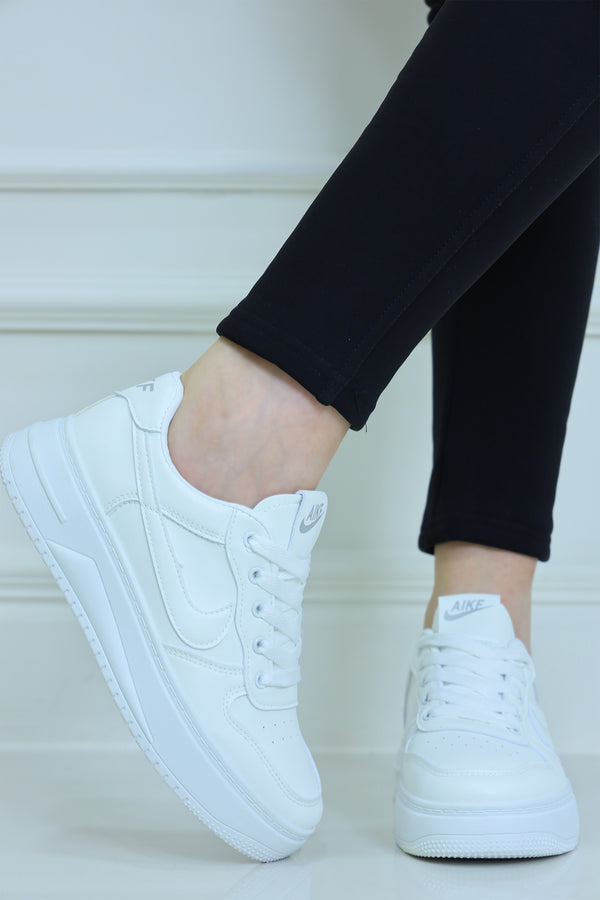Sport White Shoes