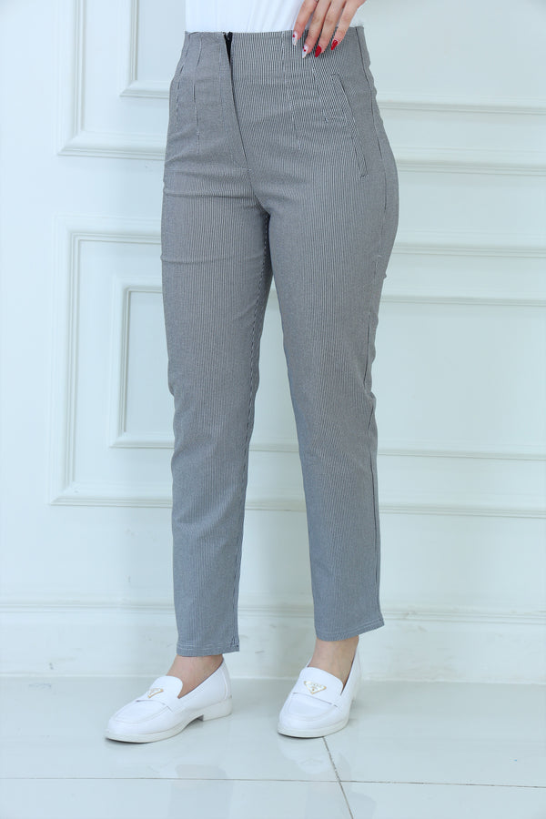 Slim Fit Checkered Pants for Women