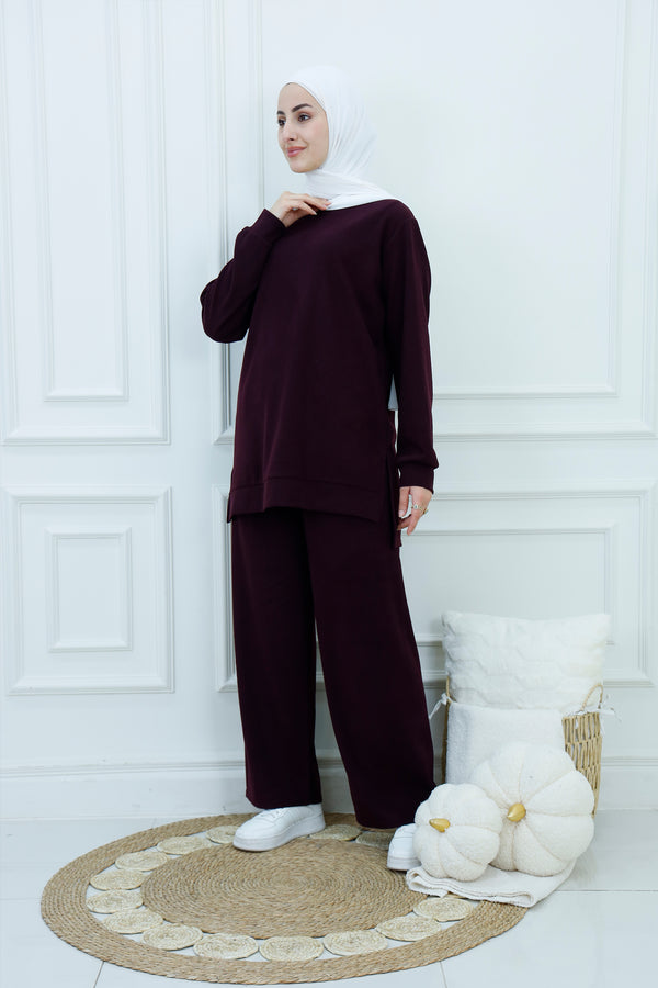 Ribbed Tracksuit – Casual Comfort