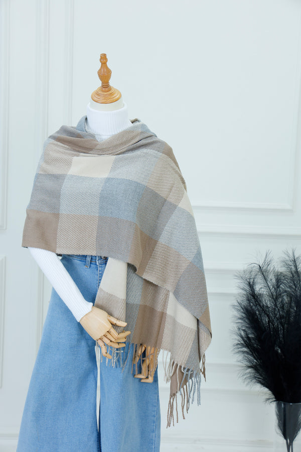 Plaid Knit Shoulder Scarf (4)