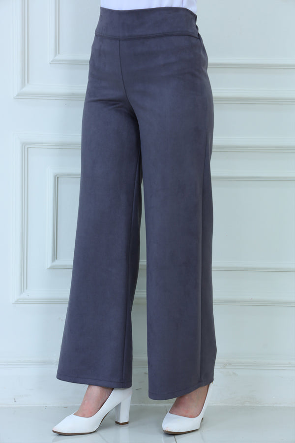 Elegant Wide-Fit Pant