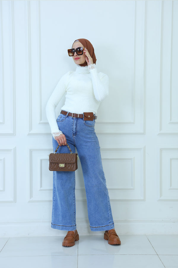 Wide Leg Jeans with Belt for Women