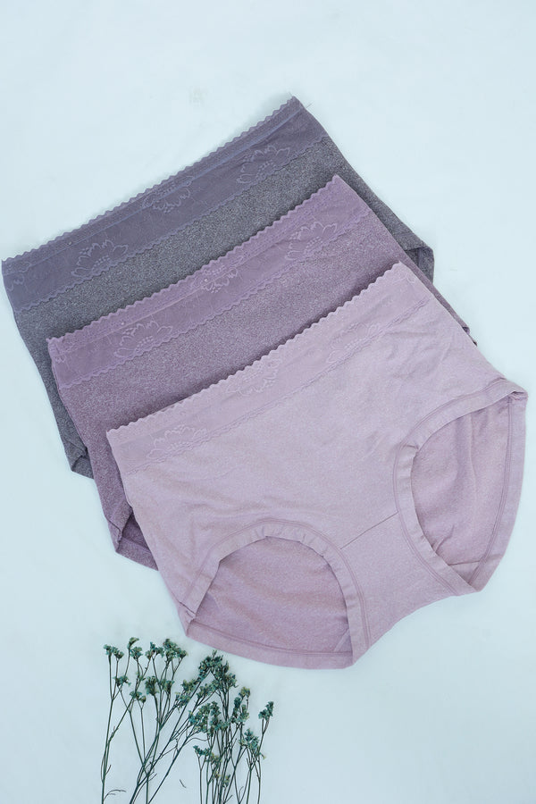 مجموعة ملابس داخلية مزخرفة