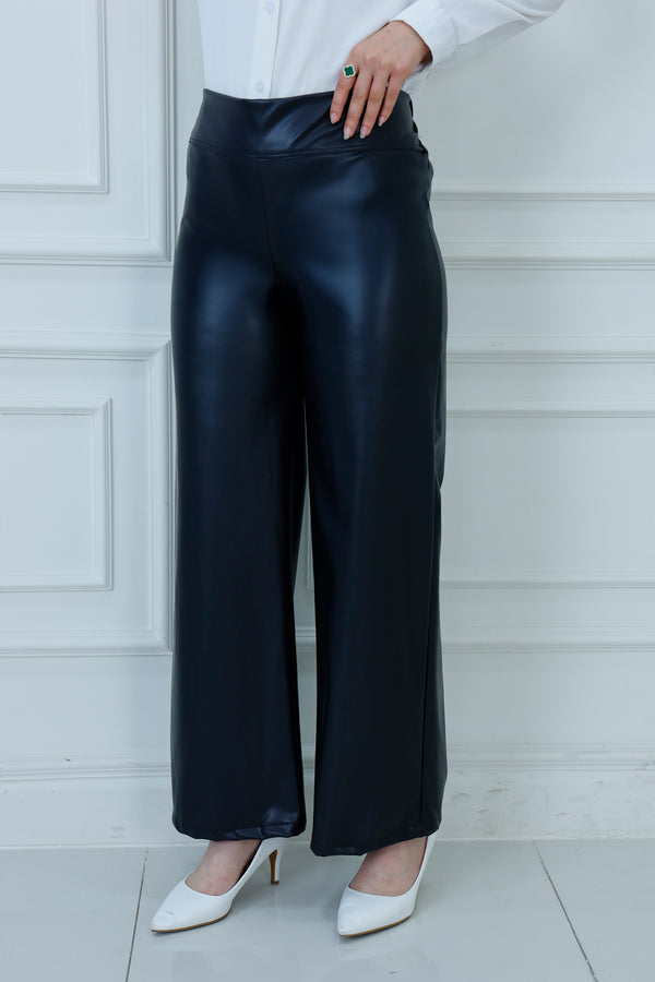 High-Waist-Wide-Leg Leather Trouser