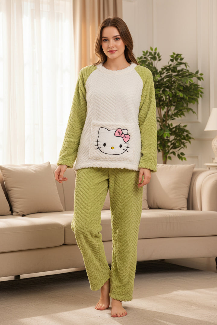 Cozy Plush Pajama Set – Ultra Soft & Warm – D&F MODA