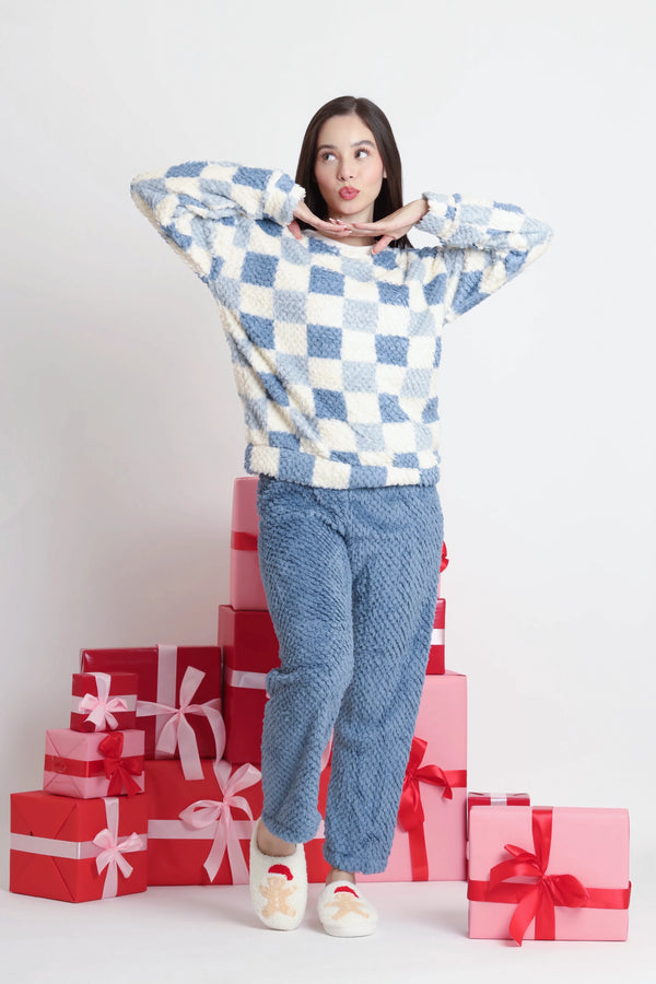 Chic Checkered Loungewear Ensemble